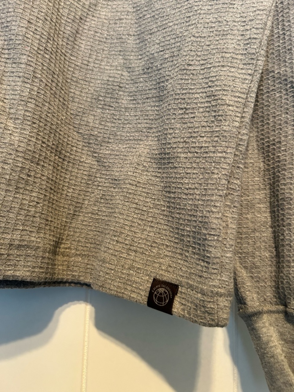 NWT long sleeve waffle knit men’s shirt size small - Picture 2 of 8